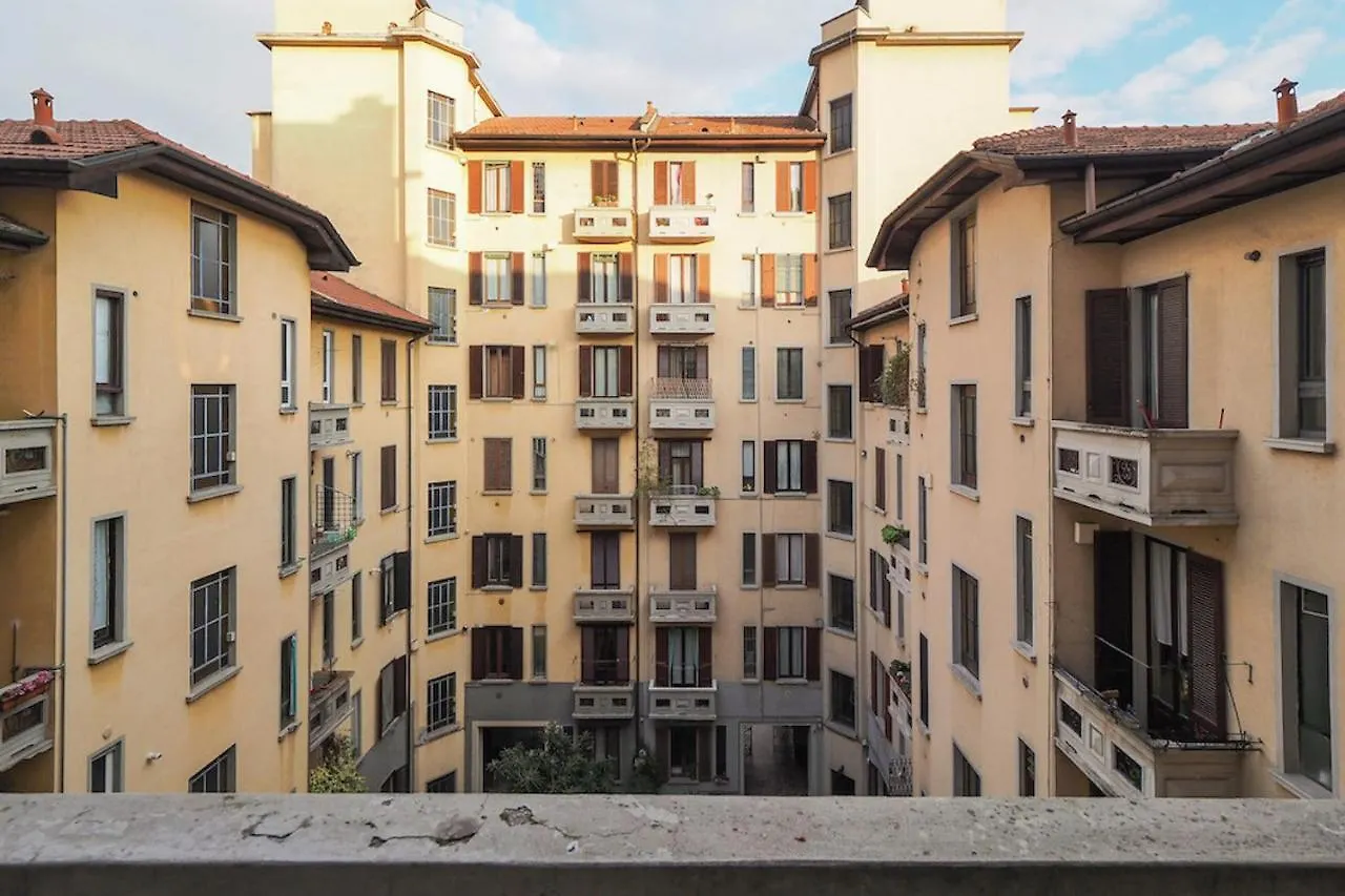 Contempora Apartments - Piazza Grandi 3 Milaan